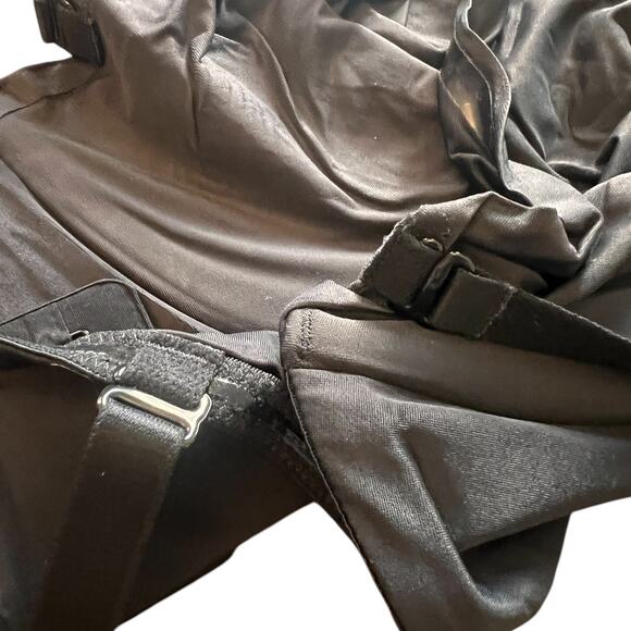 NWT SKIMS Smoothing Intimates Unlined Strapless Bra, Onyx 36D - Picture 7 of 7